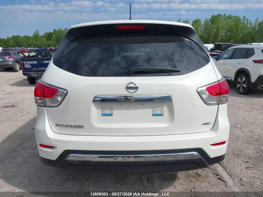 2015 Nissan Pathfinder Platinum/S/Sl/Sv VIN: 5N1AR2MM1FC702270 Lot: 12609303