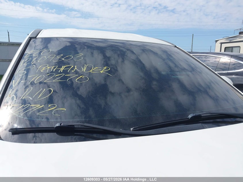 2015 Nissan Pathfinder Platinum/S/Sl/Sv VIN: 5N1AR2MM1FC702270 Lot: 12609303