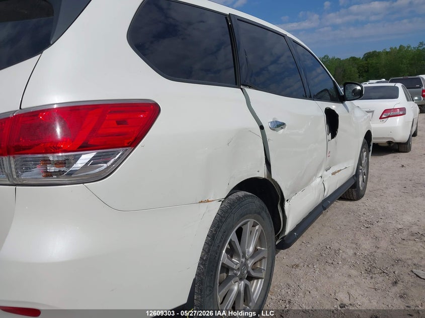 2015 Nissan Pathfinder Platinum/S/Sl/Sv VIN: 5N1AR2MM1FC702270 Lot: 12609303