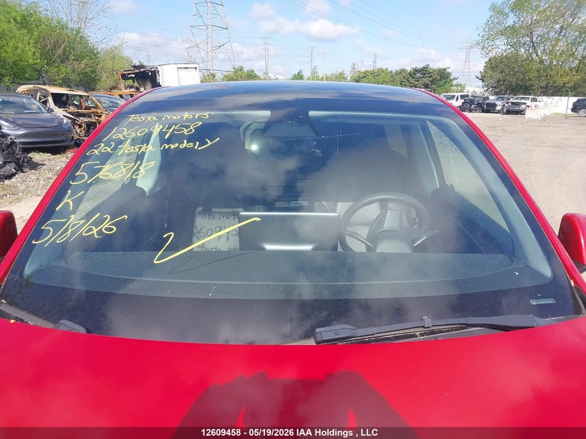 2022 Tesla Model Y VIN: 7SAYGDEE5NF576818 Lot: 12609458