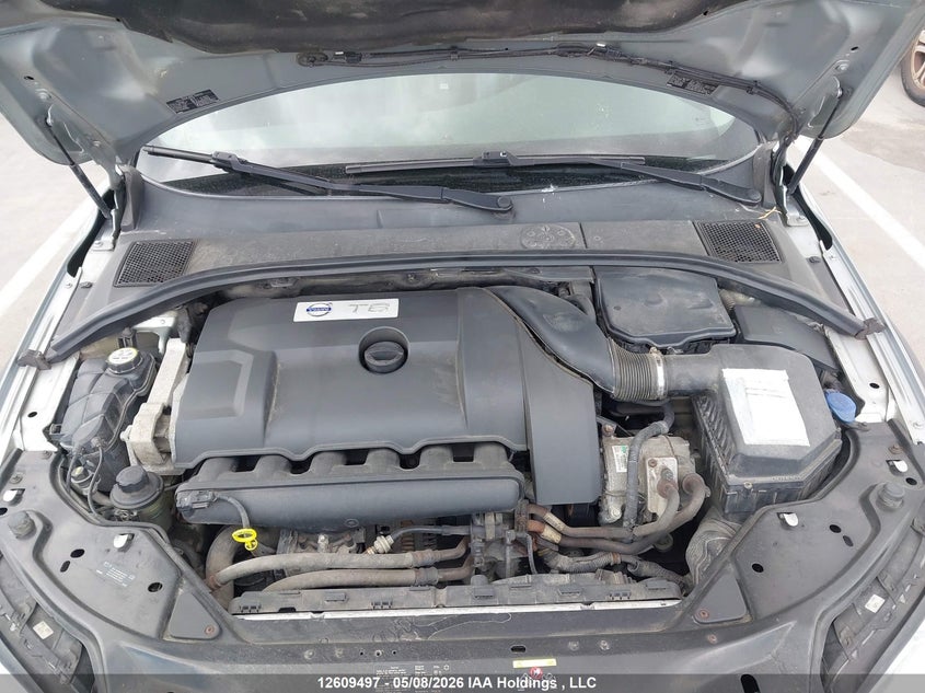2011 Volvo Xc70 T6 VIN: YV4902BZ6B1095429 Lot: 12609497