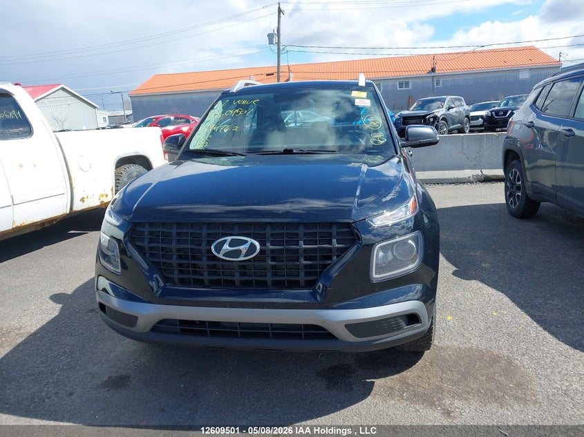2022 Hyundai Venue Sel/Limited VIN: KMHRC8A36NU194762 Lot: 12609501