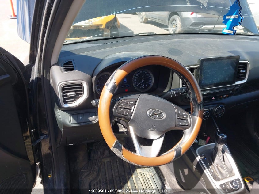 2022 Hyundai Venue Sel/Limited VIN: KMHRC8A36NU194762 Lot: 12609501