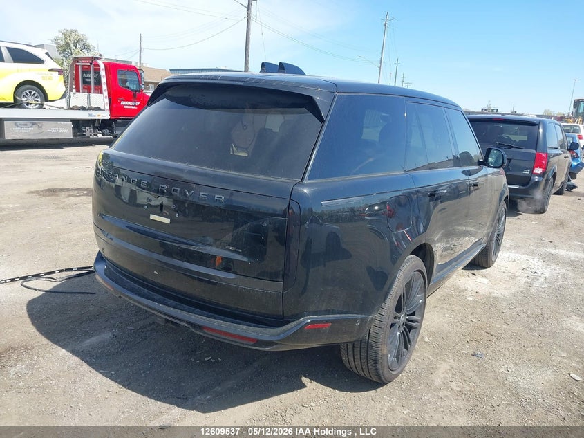 Vin: salkp9e93sa283533, lot: 3007823, land rover range rover se 20254