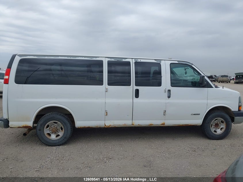 2005 Chevrolet Express G3500 VIN: 1GAHG39U251231482 Lot: 12609541