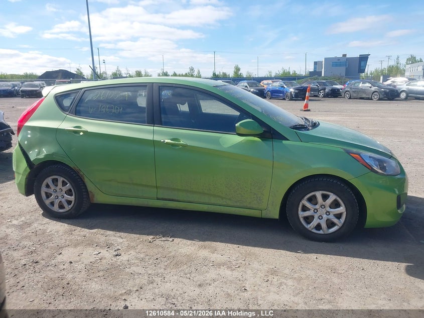 2013 Hyundai Accent Gls/Gs VIN: KMHCT5AEXDU126209 Lot: 12610584