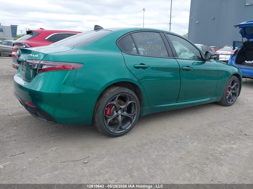 2025 ALFA ROMEO GIULIA SEDAN 2.0L I-4 DI, VVT, TURBO, 280HP