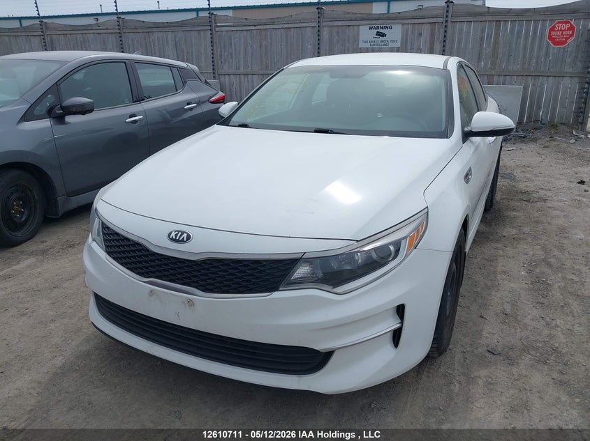 2018 Kia Optima, Удар сзади, IAAI, VIN 5XXGT4L36JG267386 — фото 2