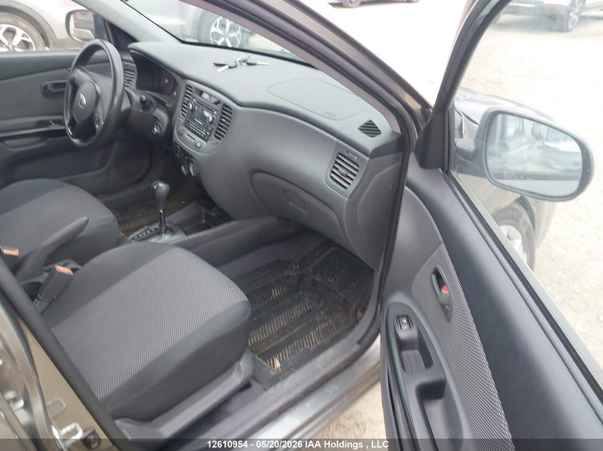 KNADH4B30A6622943 2010 Kia Rio 1.6 Ex/Ex Convenience/Ex-Convenience silver