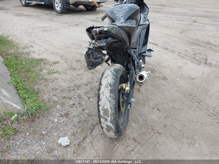 2020 Yamaha Yzfr3 A VIN: MH3RH18N3LK001482 Lot: 12611147