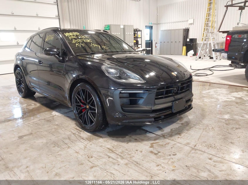 2024 PORSCHE MACAN GTS