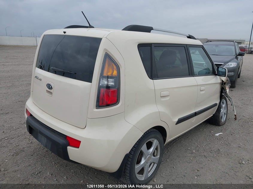 Vin: kndjt2a24a7073386, lot: 3009790, kia soul 20104