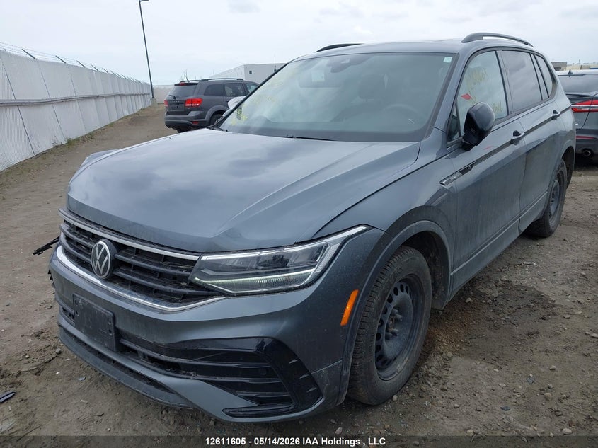 Vin: 3vv8b7ax9pm089836, lot: 3010124, volkswagen tiguan 20232