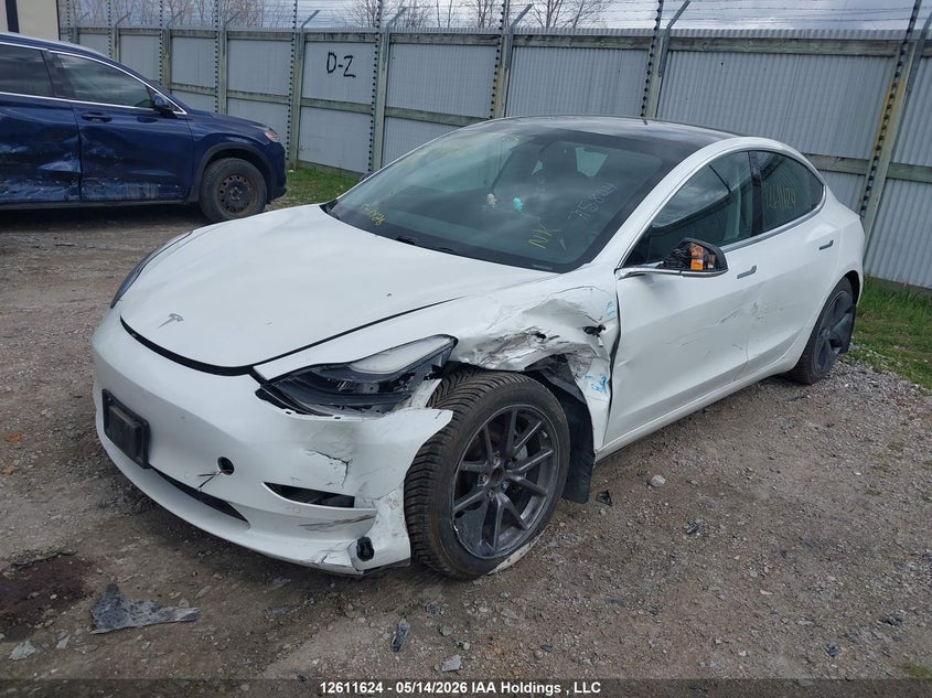 Vin: 5yj3e1ea9lf715824, lot: 3010144, tesla model 3 standard range plus 20202