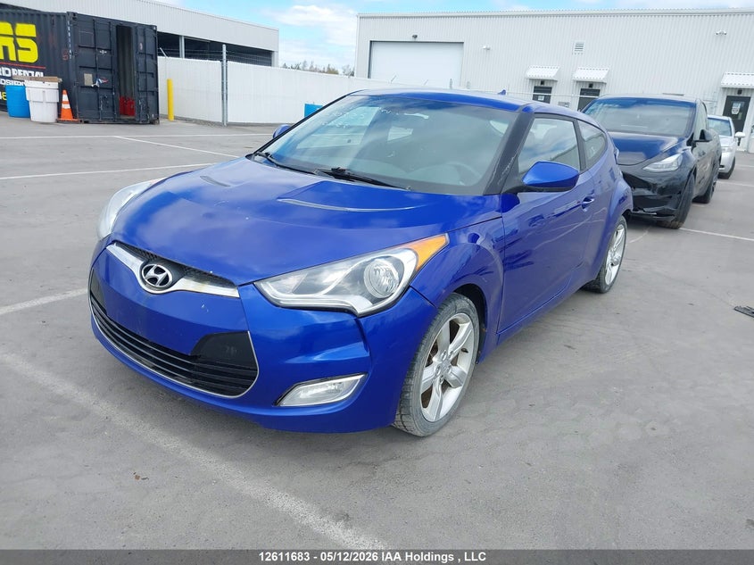 2013 Hyundai Veloster, Удар ззаду, IAAI, VIN KMHTC6ADXDU090325 — фото 2