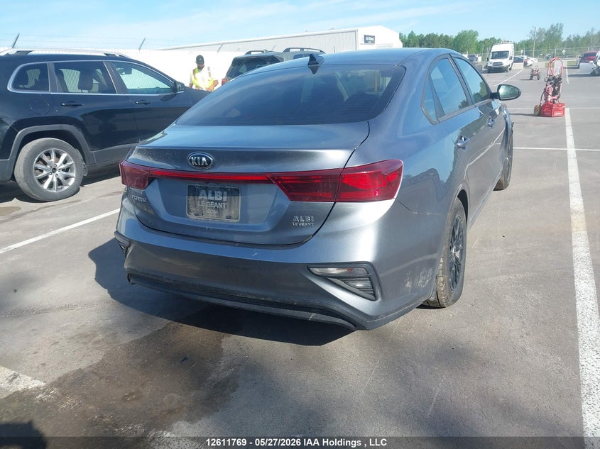 Vin: 3kpf24ad0le161411, lot: 3010310, kia forte 20204