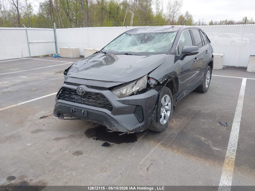 Vin: 2t3b1rfvxrc457244, lot: 3010708, toyota rav4 le 20242