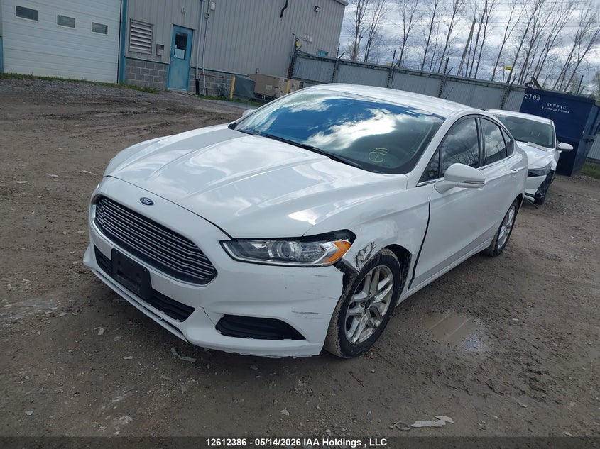 2015 Ford Fusion, Левый бок, IAAI, VIN 3FA6P0H73FR259927 — фото 2