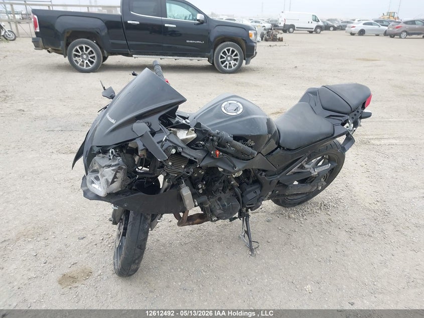 2013 KAWASAKI NINJA SPORT_BIKE 2