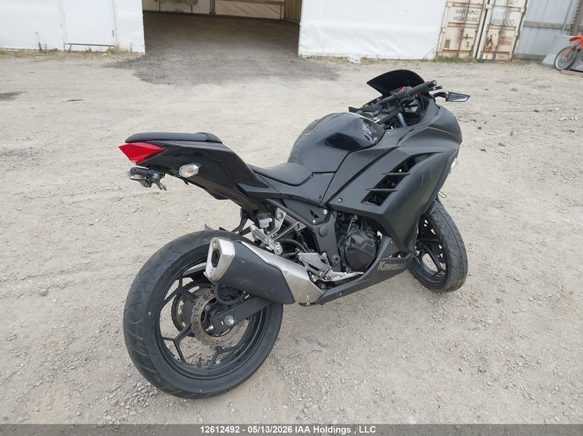 2013 KAWASAKI NINJA SPORT_BIKE 2