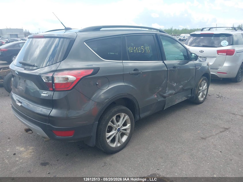 Vin: 1fmcu9gdxhuc69234, lot: 3011130, ford escape se 20174