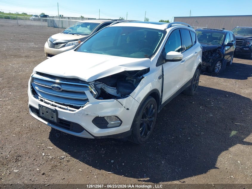 2017 Ford Escape, Удар спереди, IAAI, VIN 1FMCU9J90HUD68469 — фото 2