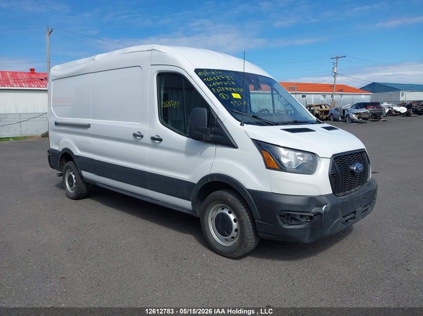 2024 Ford Transit T-250, Левый бок, IAAI, VIN 1FTBR1C84RKA71757