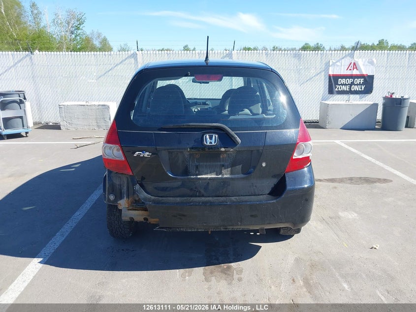 2008 Honda Fit VIN: JHMGD38468S808721 Lot: 12613111