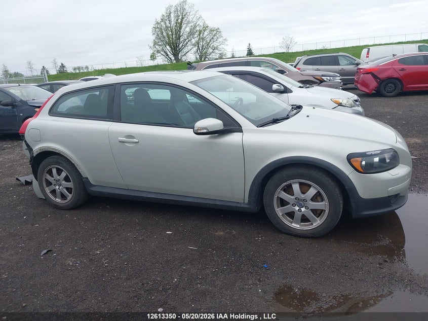 2009 Volvo C30 2.4I/T5 VIN: YV1MK382792124975 Lot: 12613350