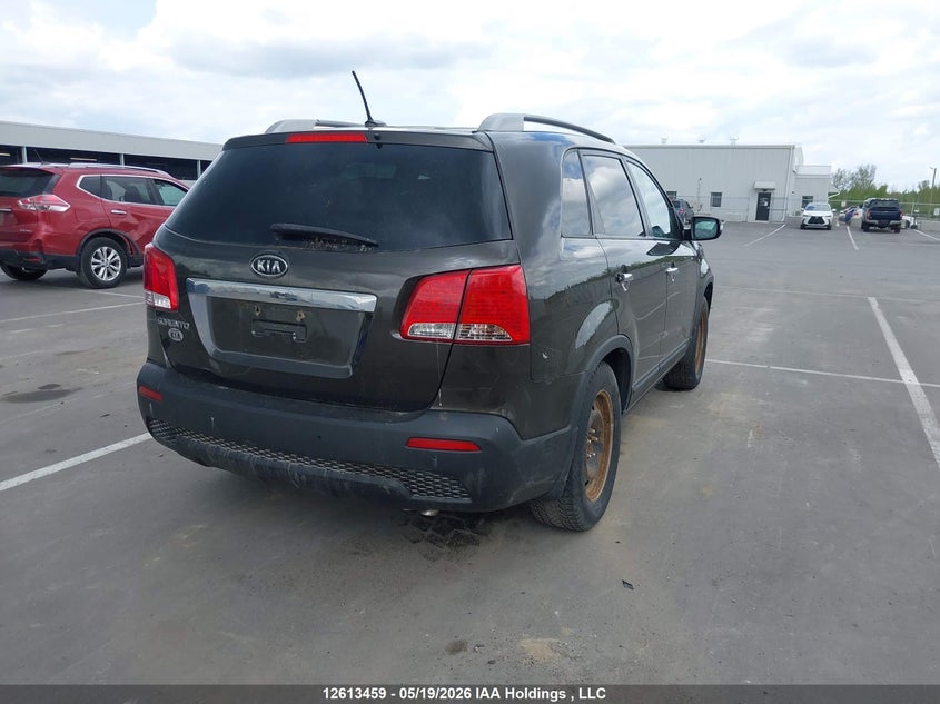 Vin: 5xykt3a69cg219512, lot: 3012174, kia sorento lx 20124