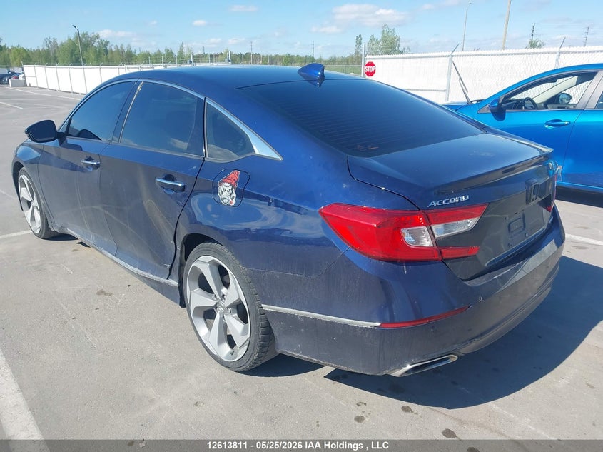 Vin: 1hgcv1f91ka803893, lot: 3012543, honda accord touring 20193