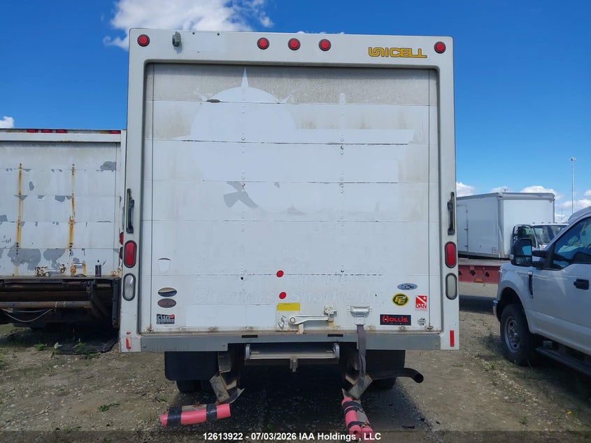 2005 GMC Savana Cutaway G3500 VIN: 1GDJG31U351168523 Lot: 12613922