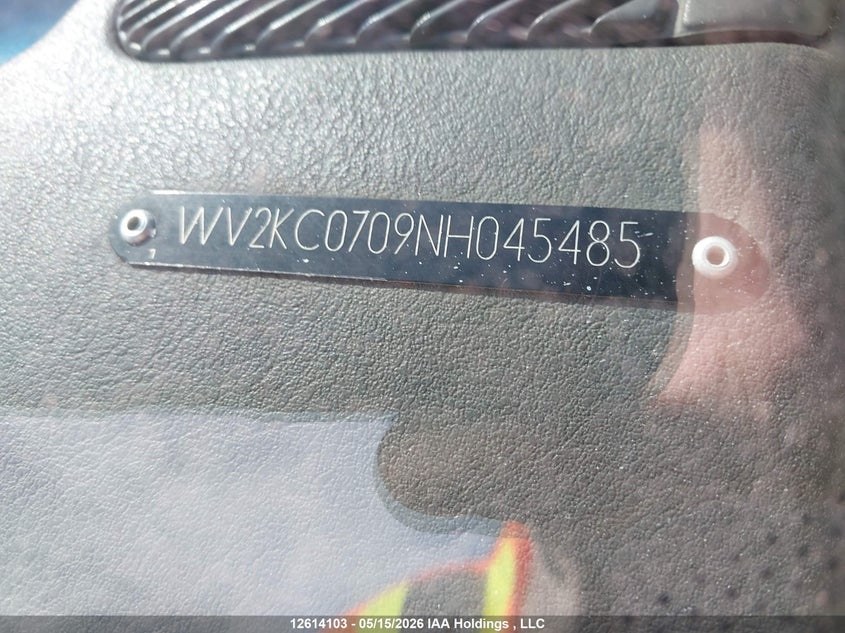 1992 Volkswagen Eurovan Gl VIN: WV2KC0709NH045485 Lot: 12614103