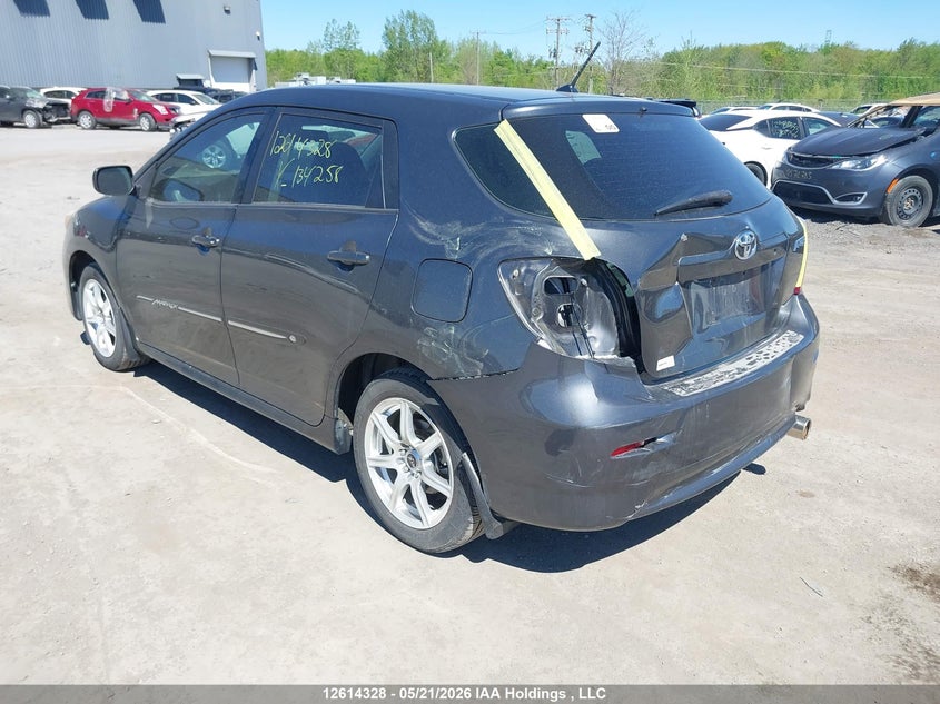 Vin: 2t1ku4ee8ec134258, lot: 3013107, toyota matrix s 20143