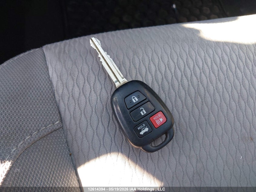 2015 TOYOTA COROLLA SEDAN 1.8L I-4 DOHC, VVT, 132HP
