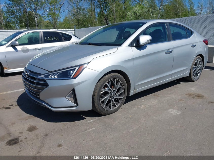 Vin: kmhd84lf3ku765079, lot: 3013200, hyundai elantra luxury 20192