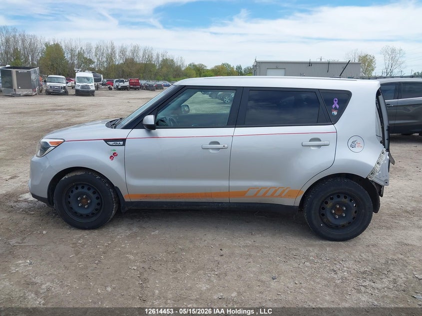 2015 Kia Soul Lx/Lx+ VIN: KNDJN2A28F7807898 Lot: 12614453
