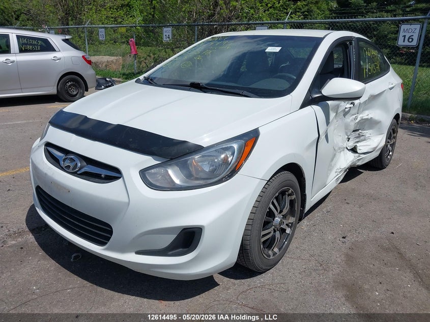 Vin: kmhct4ae2du511578, lot: 3013281, hyundai accent 20132