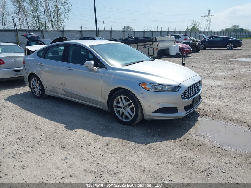 Vin: 3fa6p0h79fr187129, lot: 3013410, ford fusion se 2015 img_1