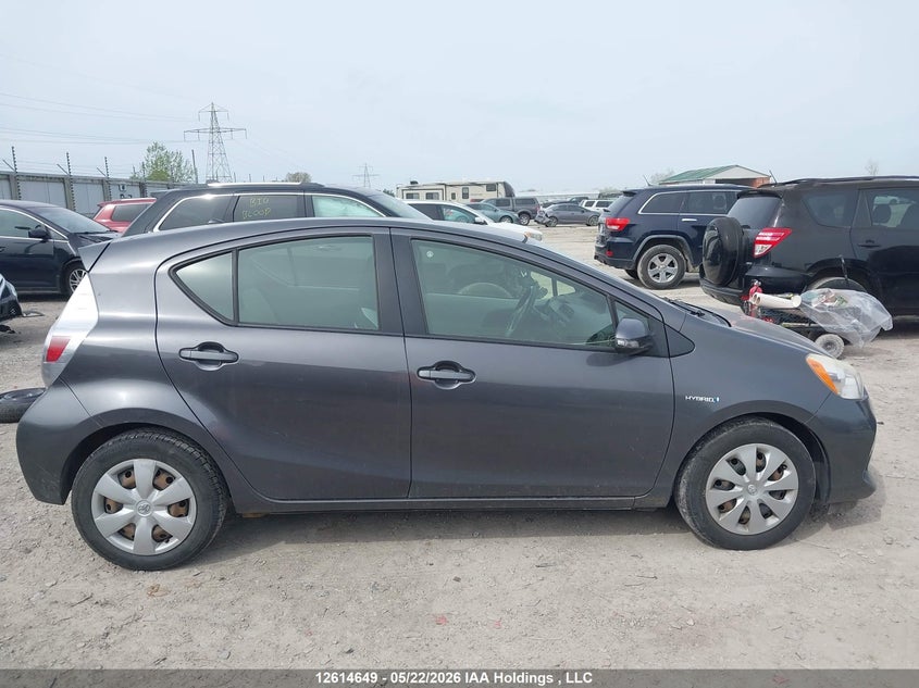 2013 Toyota Prius C VIN: JTDKDTB33D1536950 Lot: 12614649
