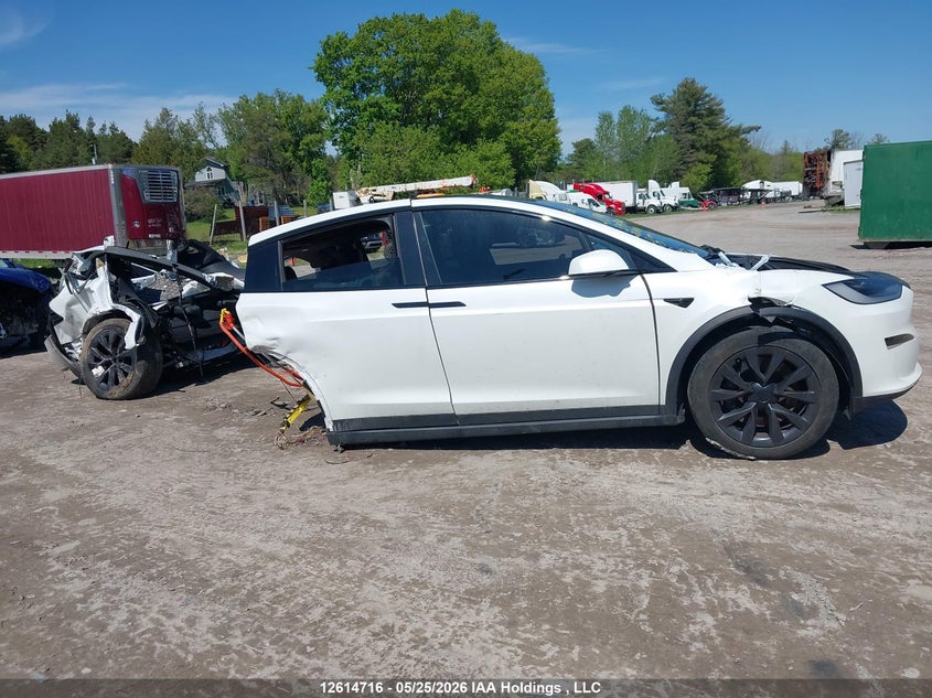 2023 Tesla Model X Awd/Standard Range VIN: 7SAXCAE53PF374424 Lot: 12614716