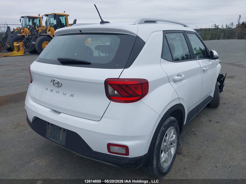 2023 Hyundai Venue Preferred VIN: KMHRC8A37PU216383 Lot: 12614850