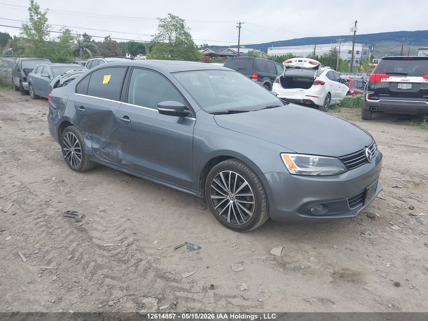 Vin: 3vwgx7aj6dm414233, lot: 3013660, volkswagen jetta sel 2013 img_1