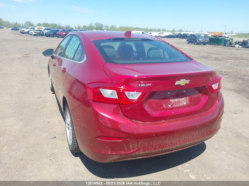Vin: 3g1be5sm6hs567057, lot: 3013685, chevrolet cruze lt auto 20173