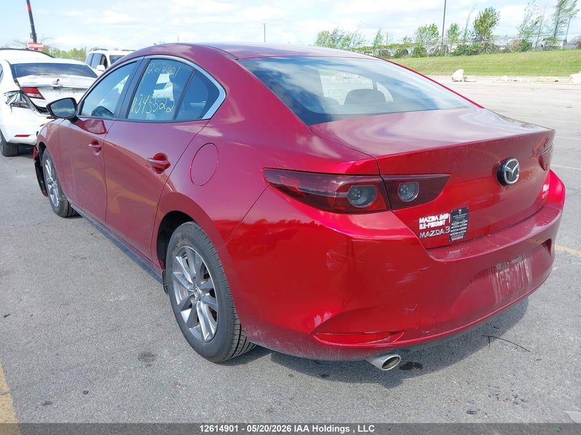 Vin: jm1bpaclxm1345522, lot: 3013704, mazda 3 preferred 20213