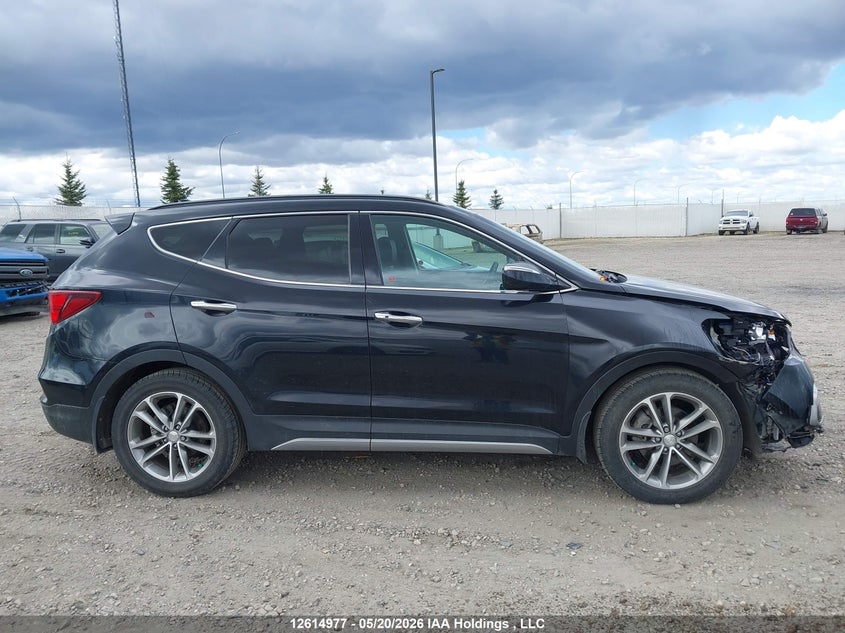 2017 Hyundai Santa Fe Sport 2.0T Ultimate VIN: 5XYZUDLA2HG424017 Lot: 12614977