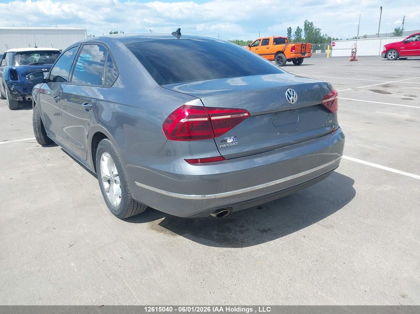 Vin: 1vwaa7a36jc041894, lot: 3013863, volkswagen passat s/r-line 20183