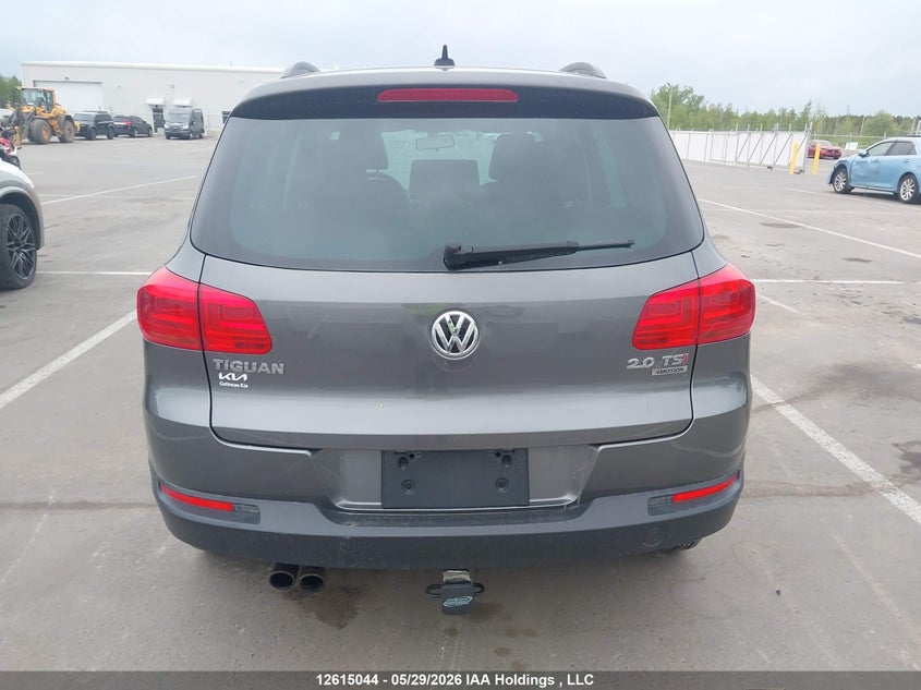2015 Volkswagen Tiguan VIN: WVGJV7AX3FW528322 Lot: 12615044