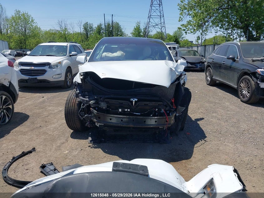 2017 Tesla Model X VIN: 5YJXCBE22HF064971 Lot: 12615048