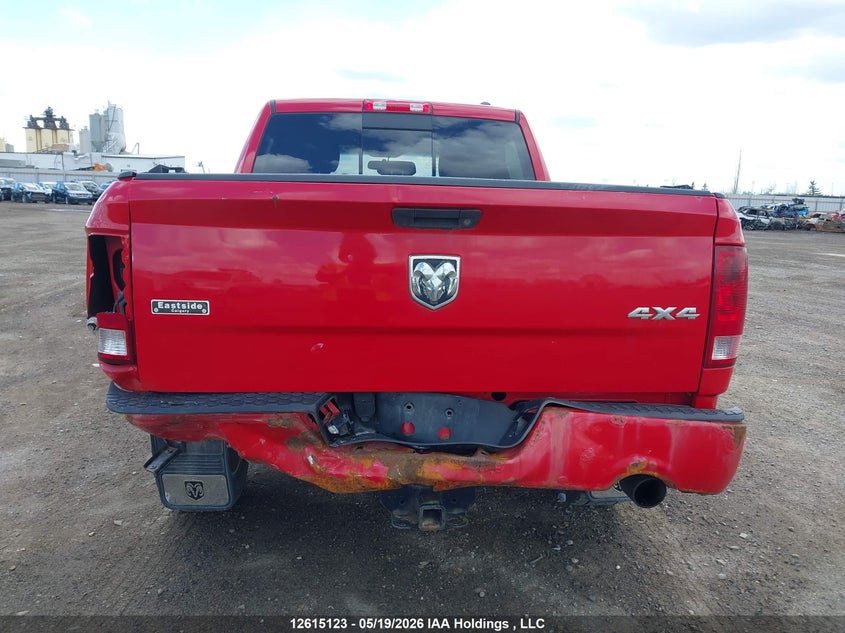 2011 Dodge Ram 1500 VIN: 1D7RV1CT5BS698963 Lot: 12615123